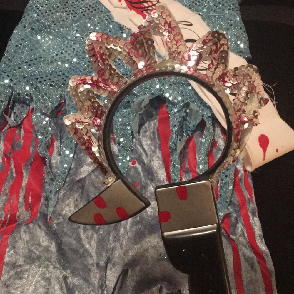 Girls Halloween Costume - Picture 2 of 4